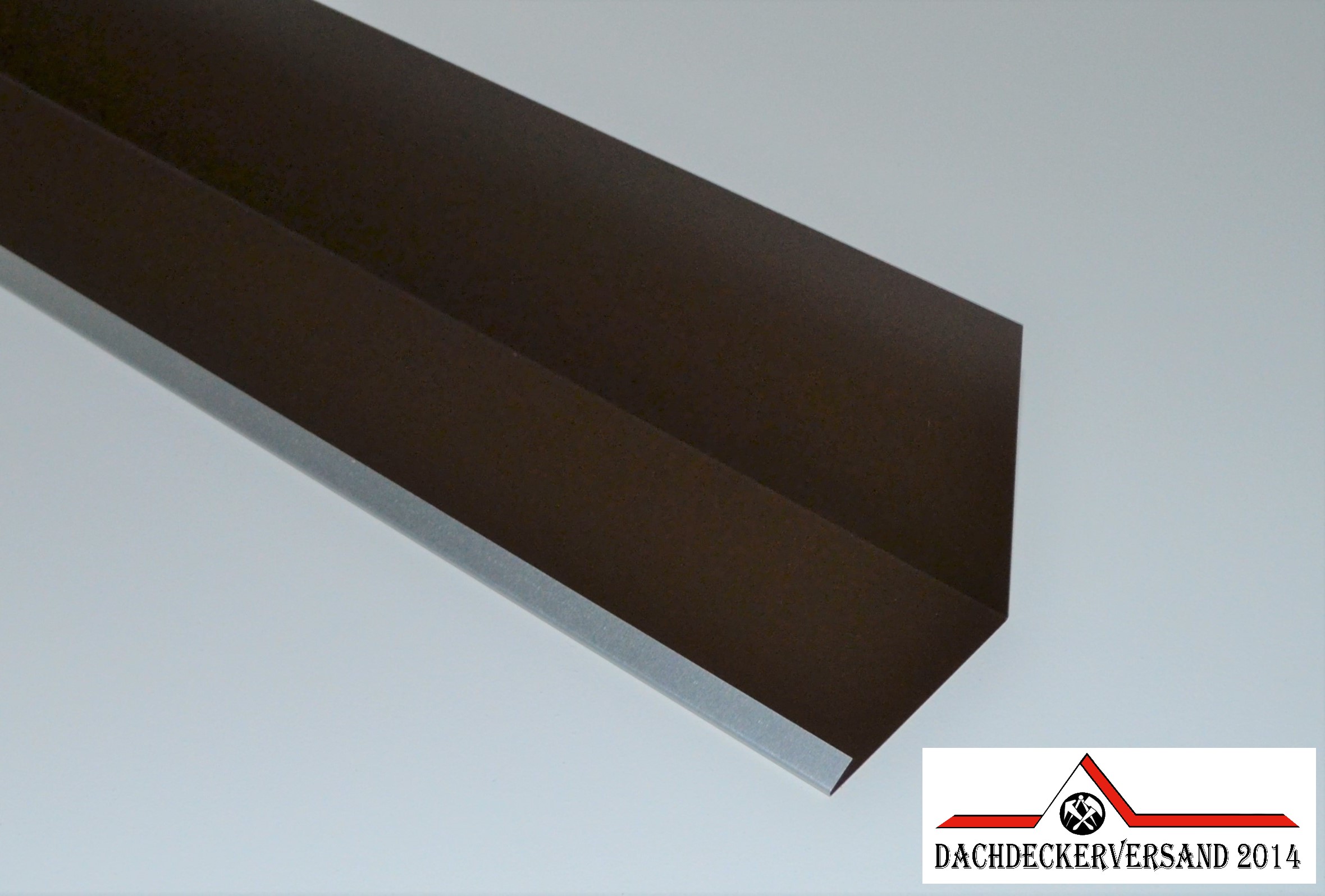 1 m Wandanschlussblech Dachblech Wandwinkel Aluminium farbig  0,8 mm stark (Form A)