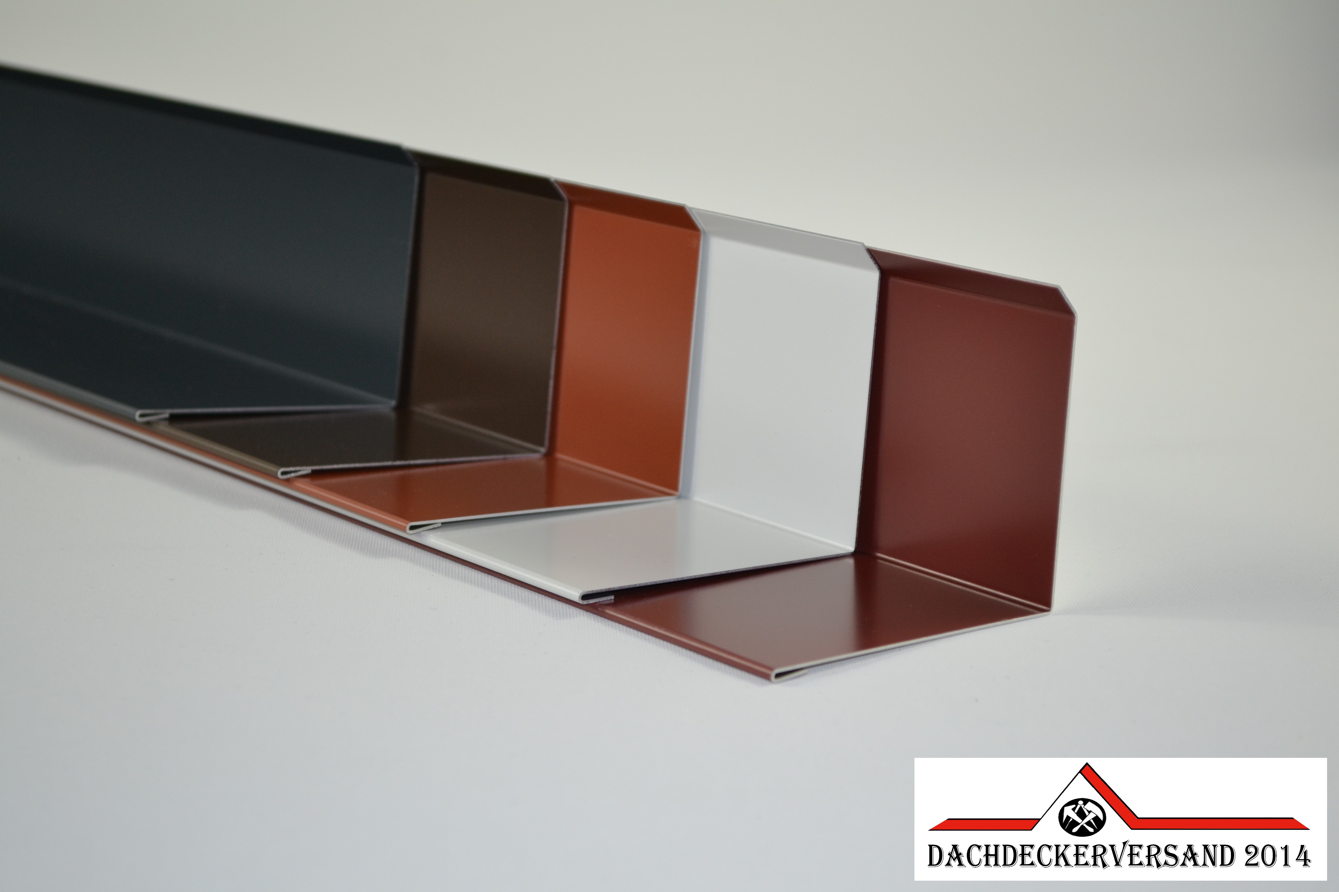 1 m Brustblech Wandanschlussblech Wandwinkel Dachblech Aluminium farbig 0,8 mm stark (Form C)  1 m Brustblech Wandanschlussblech Wandwinkel Dachblech Aluminium farbig 0,8 mm stark (Form C)